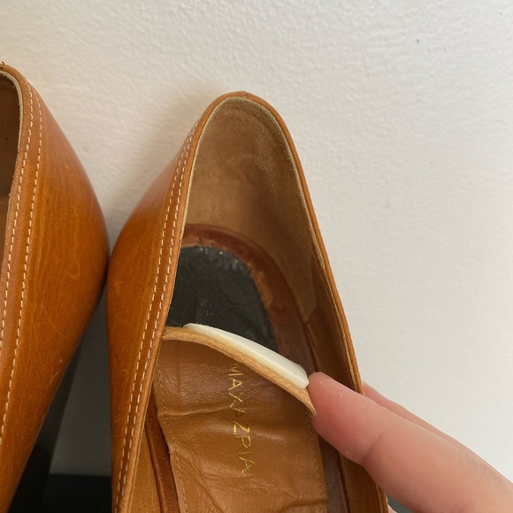 BCBGMAXAZRIA Open-Toe Wedges - Picture 2 of 5